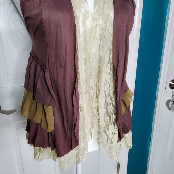 Buckle Brand Vest Brown Pink Lace Ruffles Medium - Picture 6 of 14